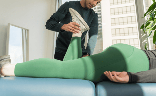 Physiotherapy exercises for Achilles tendon pain treatment in Vancouver runners